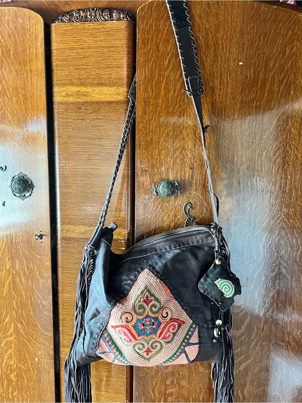 Boho Embroidered Fringe Crossbody Bag - Brown